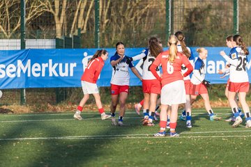 Bild 144 - wBJ Hamburger SV - Holstein Kiel : Ergebnis: 8:0